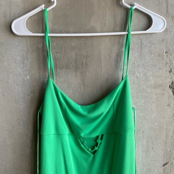 Zara long green dress - Picture 2 of 4